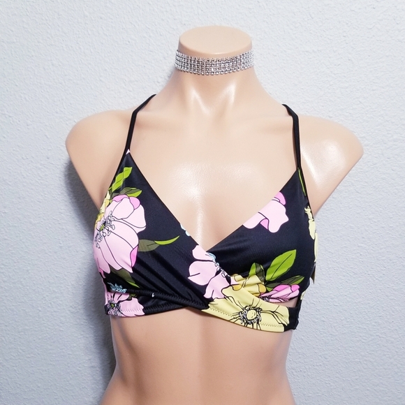 PINK Victoria's Secret Other - NEW PINK Victoria's Secret floral swimsuit bikini top SMALL